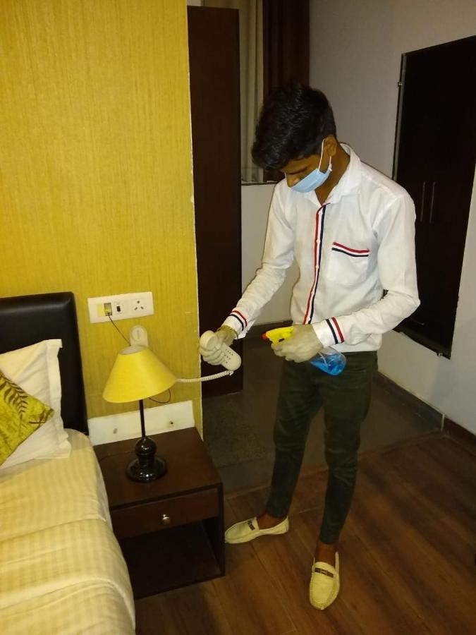 Airport Hotel Tashree Nowe Delhi Zewnętrze zdjęcie