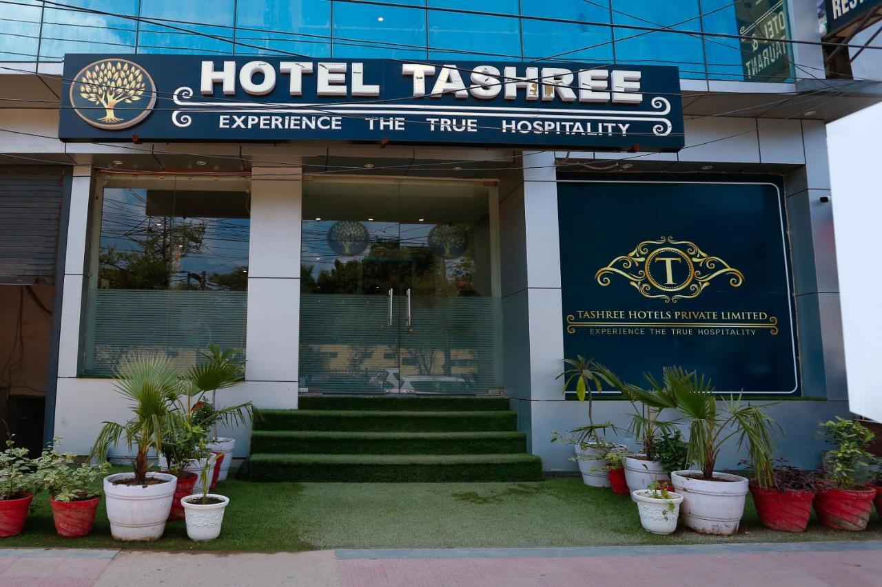 Airport Hotel Tashree Nowe Delhi Zewnętrze zdjęcie